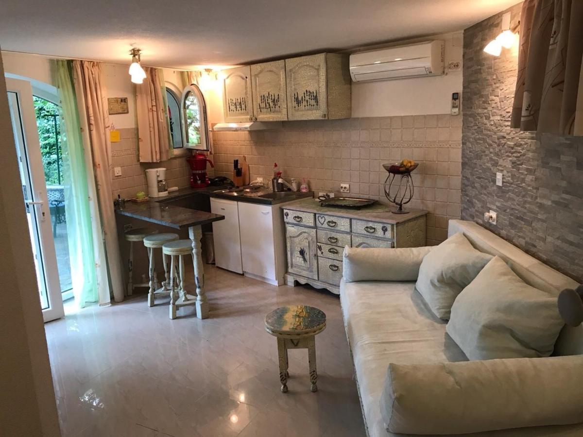 Studio Apartman Lavanda Matulji Exteriör bild